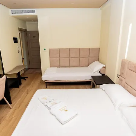 Vogue's Boutique Hotell 3*