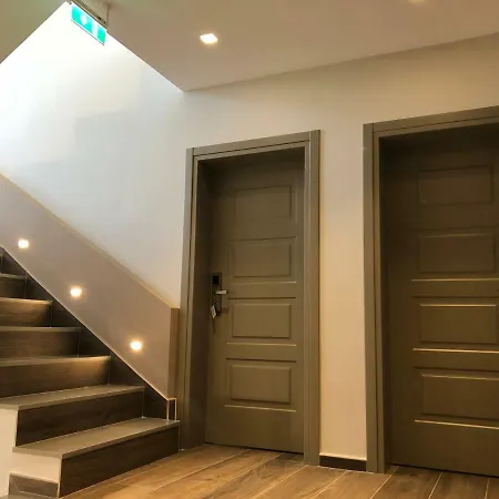 Vogue's Boutique Hotel 3*