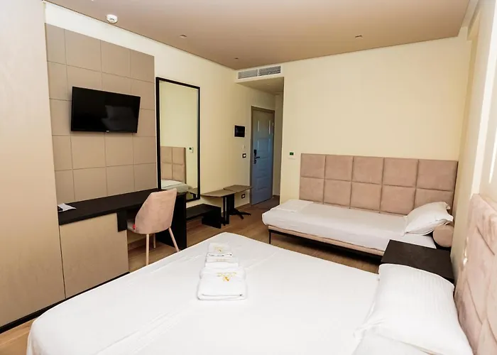 Vogue's Boutique Hotel 3*