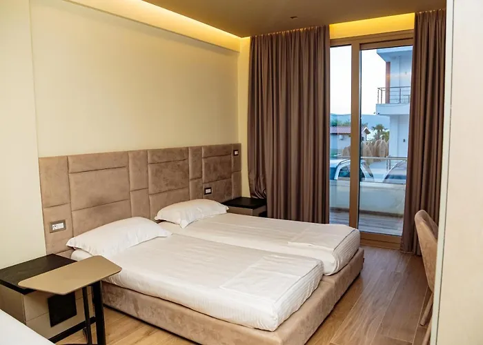 Hotel Vogue's Boutique